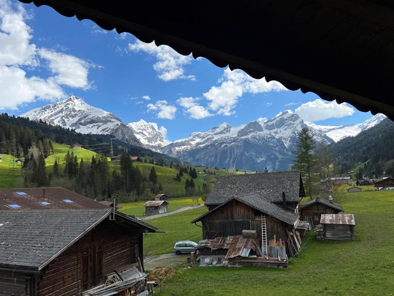Beautiful Apartment With Stunning View Gsteig ภายนอก รูปภาพ